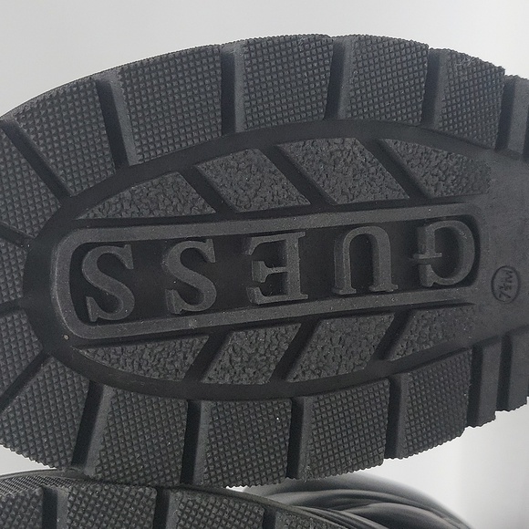 893- Guess Women's Winter Knee Boots Size 7.5 - Picture 8 of 9